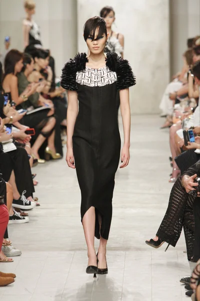 Look 70